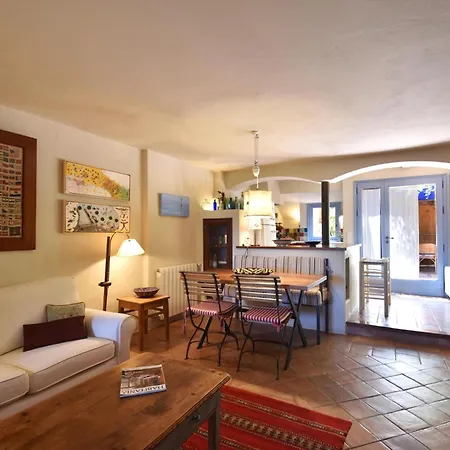 Cardina Apartment *